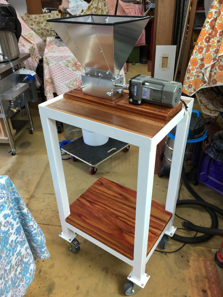 Grain Malt Mill 3 Roller - With Steel Mounting Board