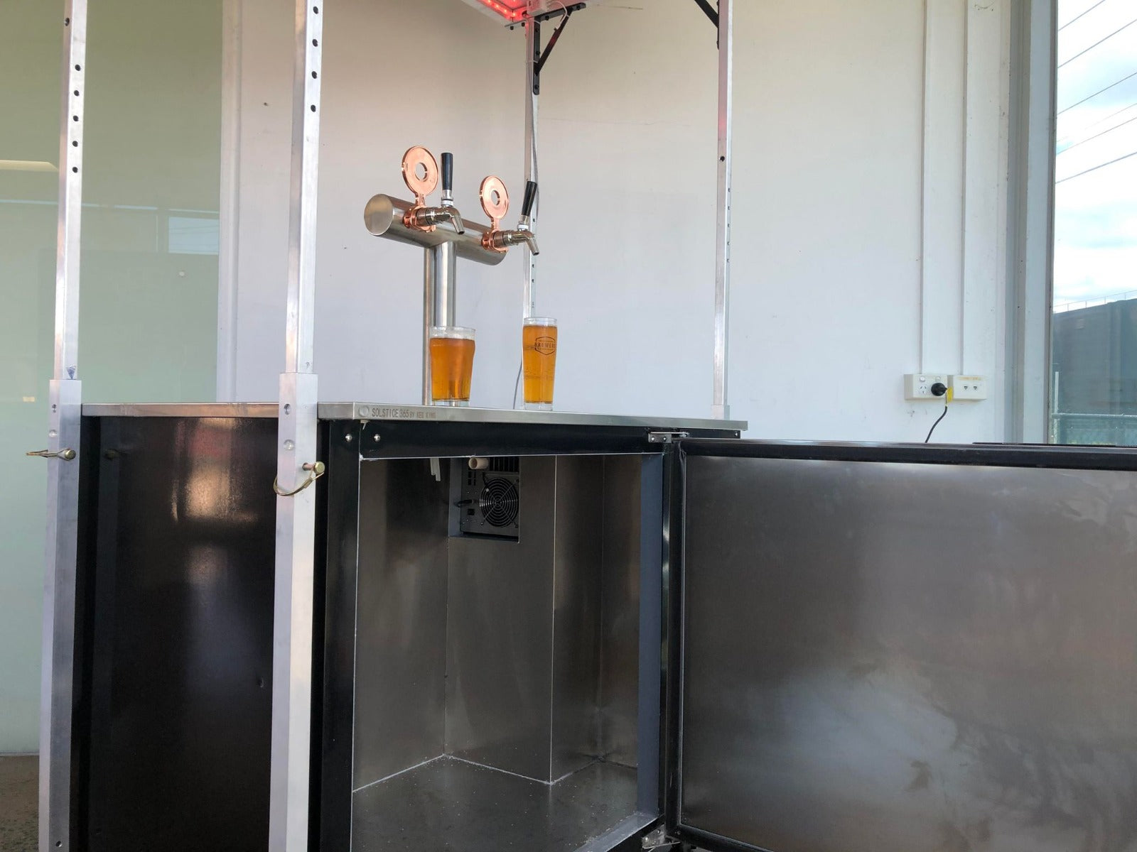 Kegmaster Solstice Event Stand Day Hire