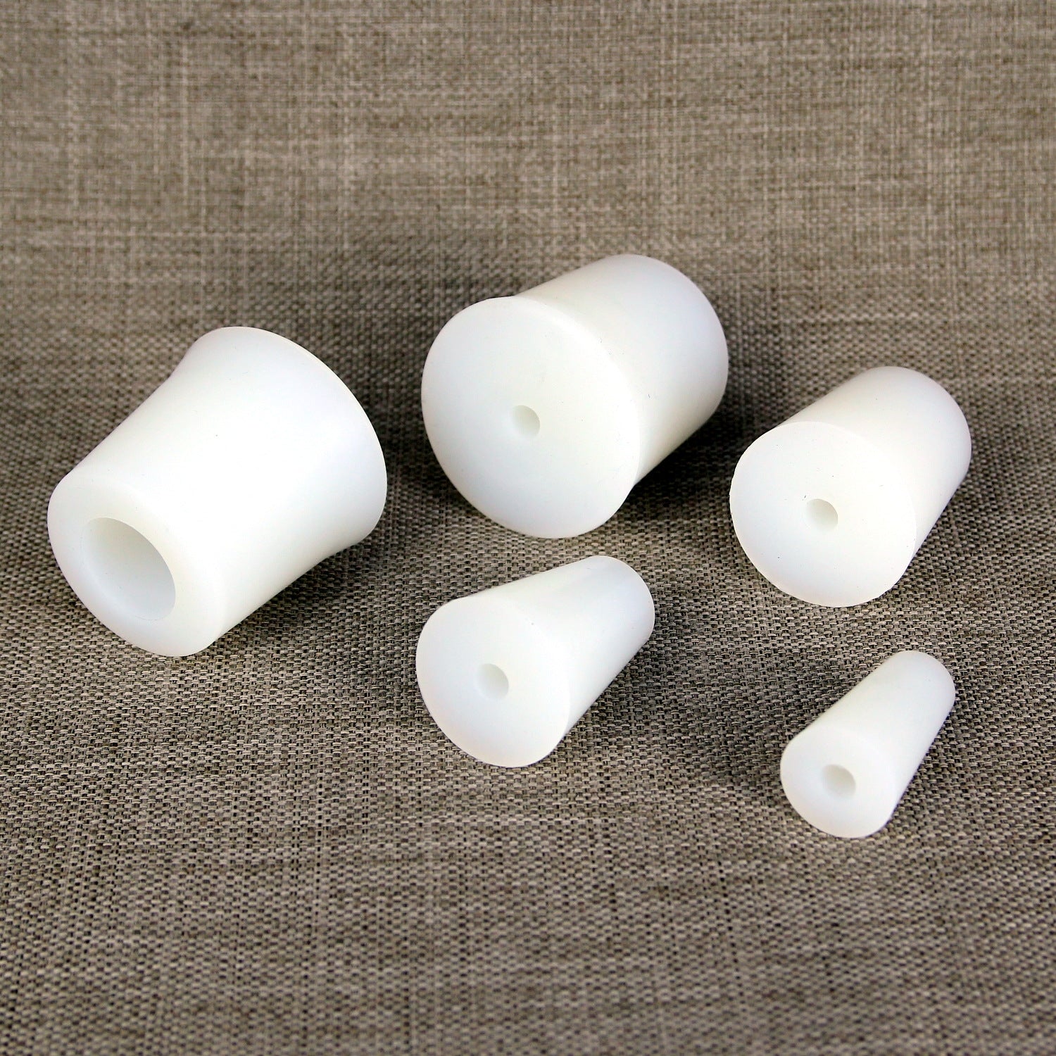 Silicone Bung 25 x 38 mm Bored